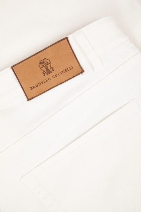 джинсы  для взрослого возраста с изнаночной стороны