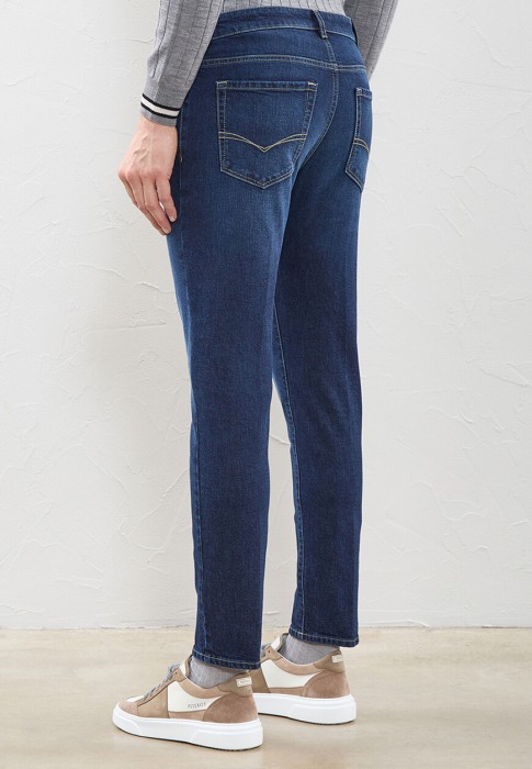 джинсы  из италии вид сбоку