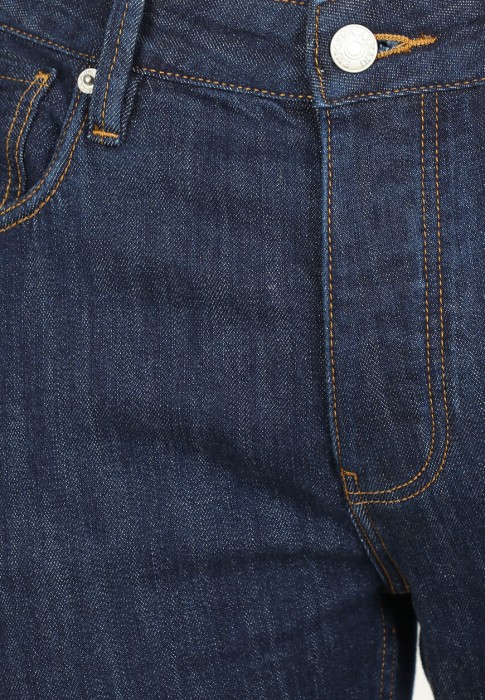 джинсы  из проверенных материалов спереди