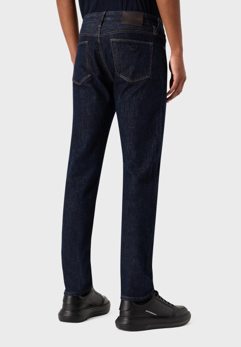 джинсы  из италии вид сбоку