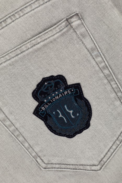 джинсы  на сезон этого года фотография