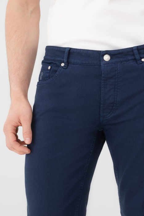 джинсы  из италии вид сбоку