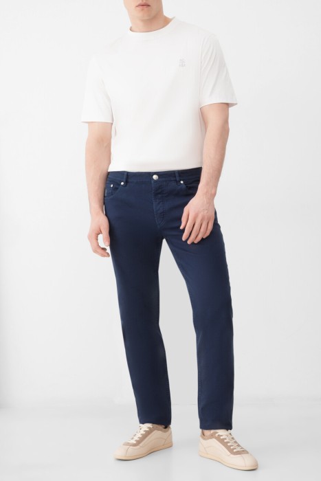 джинсы  из хлопка спереди