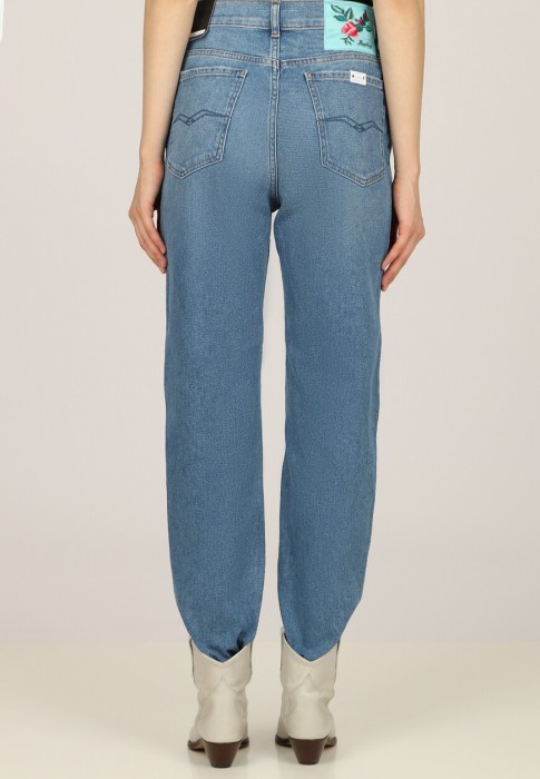 джинсы  из америки вид сбоку