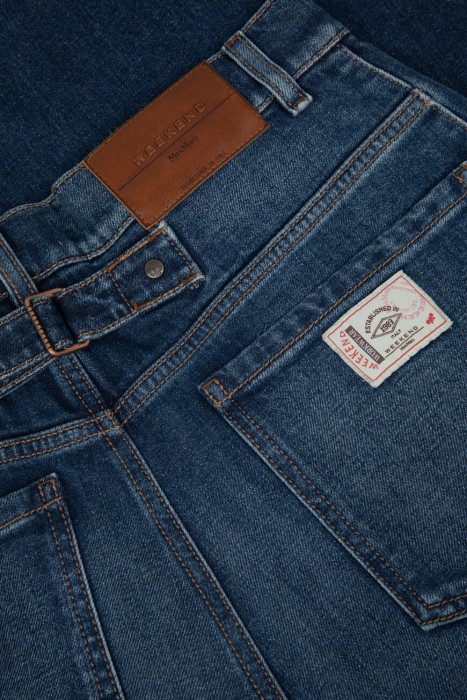 джинсы  для взрослого возраста с изнаночной стороны