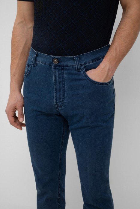 джинсы  из англии вид сбоку