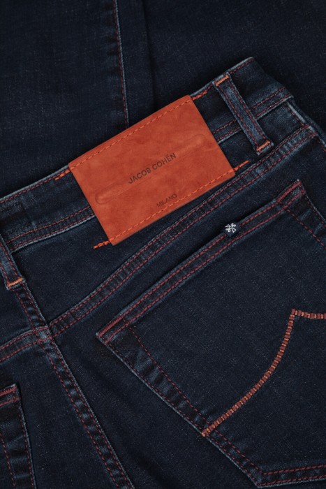 джинсы  на сезон этого года фотография