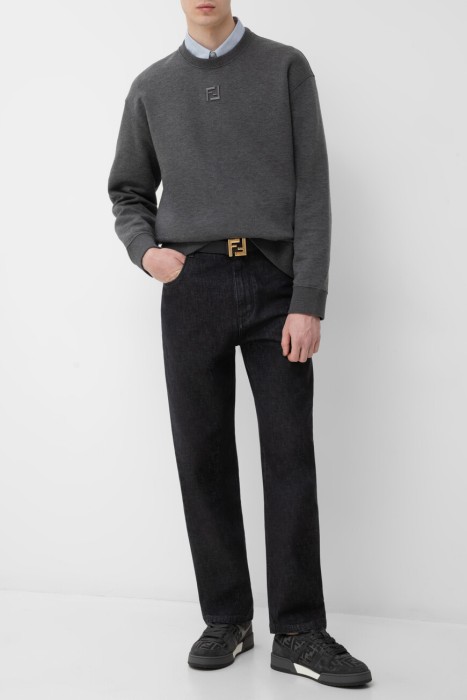 джинсы  из хлопка спереди