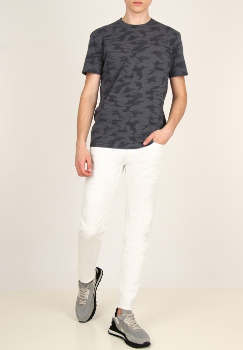 джинсы  от бренда barmas jeans вид слева
