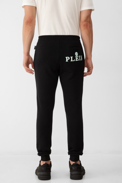 джоггеры  от бренда philipp plein вид слева