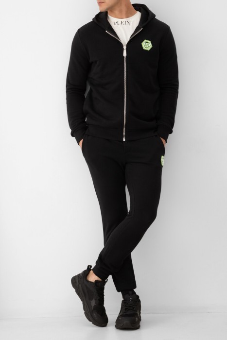 джоггеры  из хлопка спереди