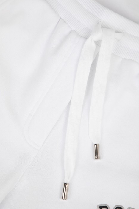 джоггеры  из хлопка спереди