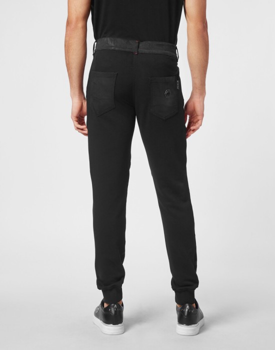 джоггеры  из америки вид сбоку