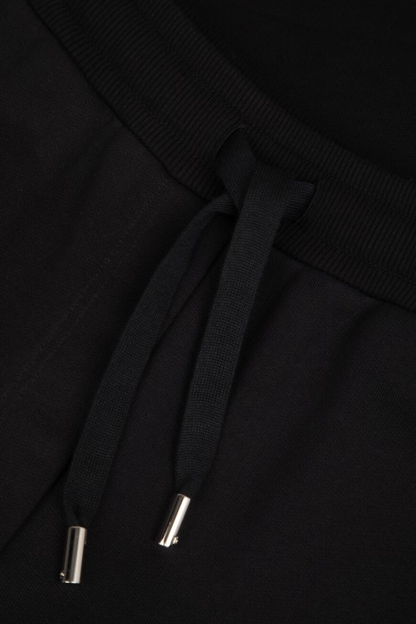 джоггеры  из хлопка спереди