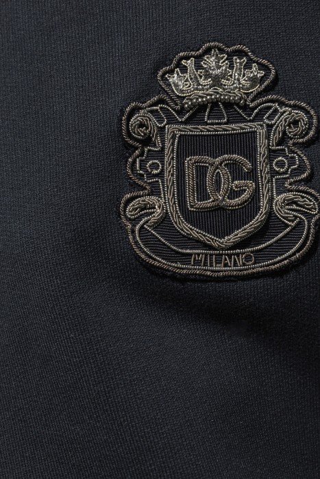 Товар синего цвета с внутренней стороны