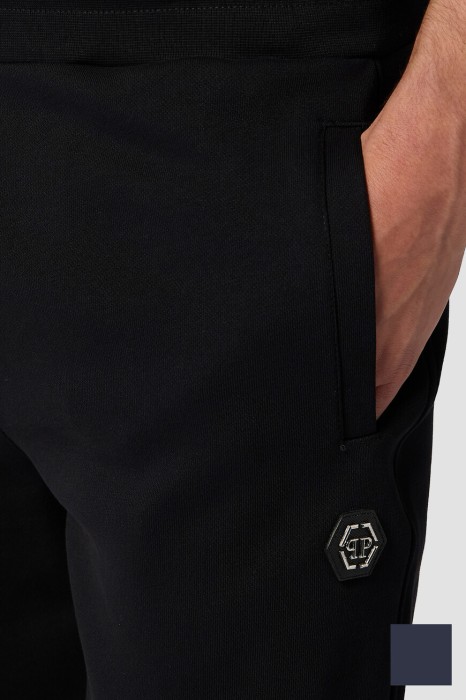 джоггеры  из америки вид сбоку