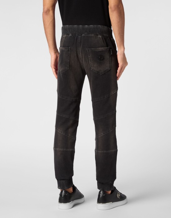 джоггеры  из америки вид сбоку