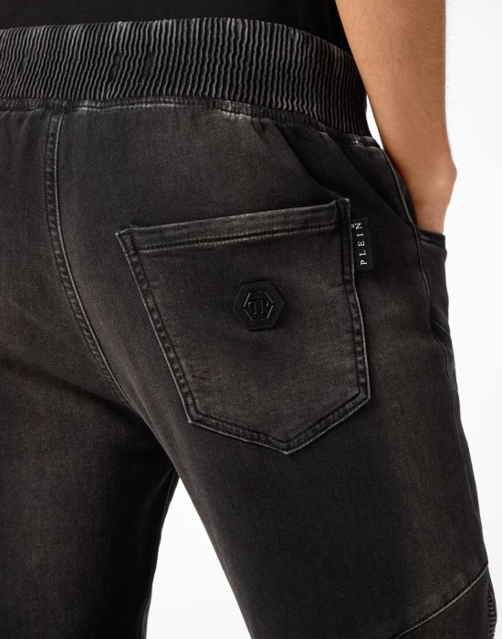 джоггеры  из проверенных материалов спереди