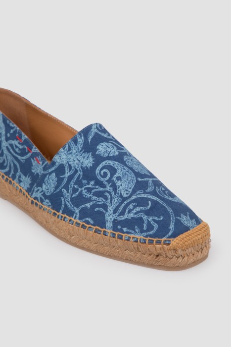 эспадрильи  из кожи спереди