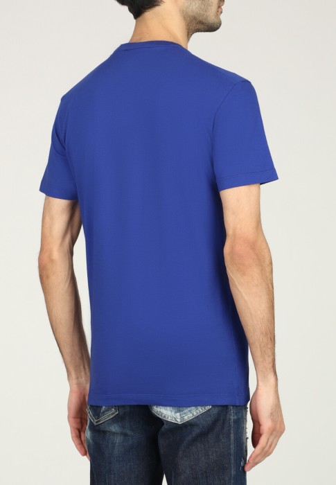 футболка 2 из италии вид сбоку