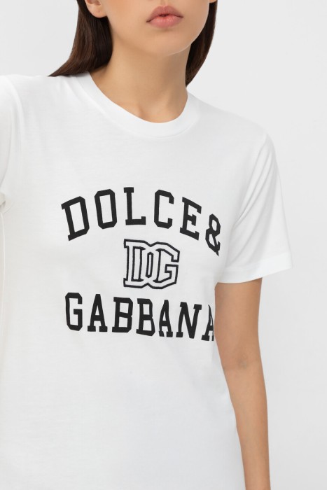 футболка dolce&gabbana модель из коллекции black sicily из италии вид сбоку