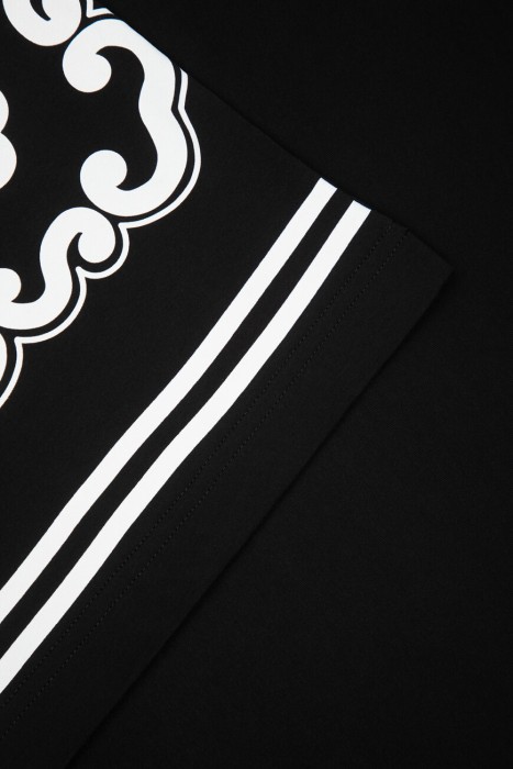 футболка dolce&gabbana модель из коллекции dna с принтом bandanna повседневного стиля с лицевой стороны