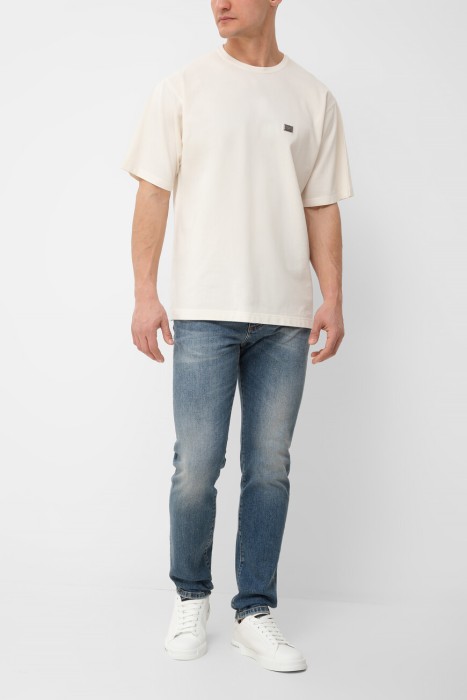 Товар кремового цвета с внутренней стороны