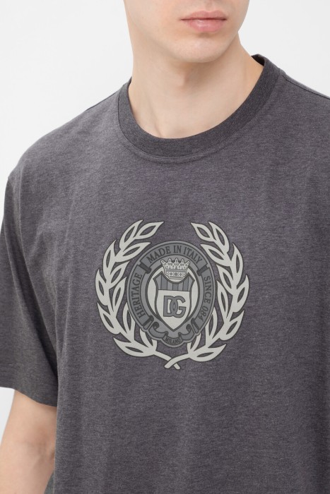 футболка dolce&gabbana из италии вид сбоку