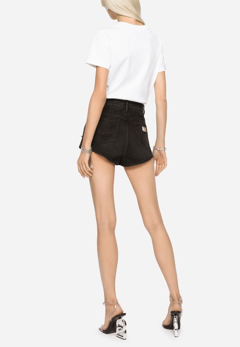 Товар белого цвета с внутренней стороны