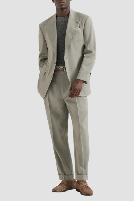 Товар серого цвета с внутренней стороны