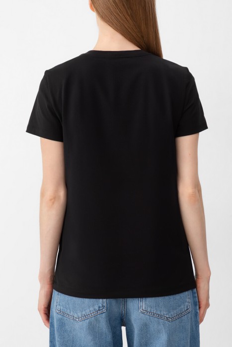 футболка maxmara модель из сезонной коллекции estate ’25 по цене 15400 руб вид справа