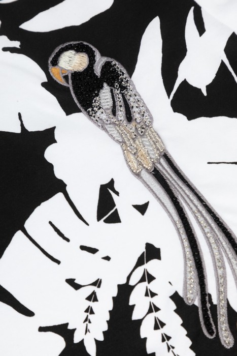 футболка maxmara универсального стиля с лицевой стороны