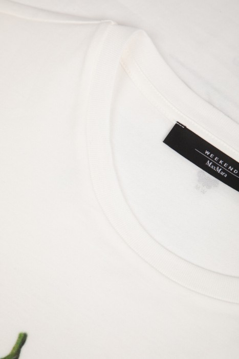 Продукция для женщин фото