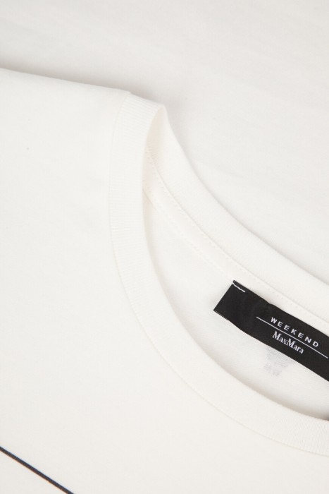 Продукция для женщин фото