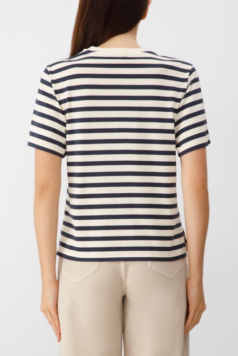 футболка maxmara от бренда max mara вид слева