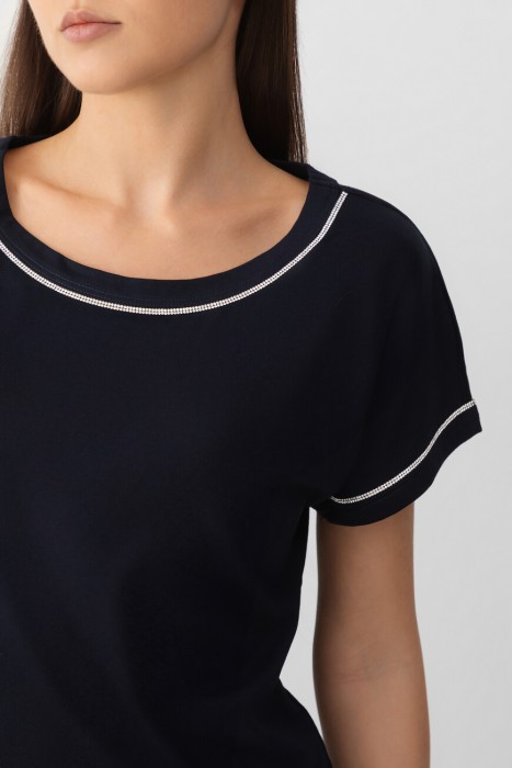 футболка  модель brescello из италии вид сбоку