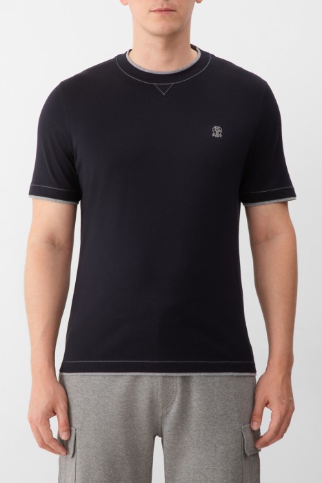 футболка  модель из капсульной коллекции travelwear M0B137451G CW893 фотография