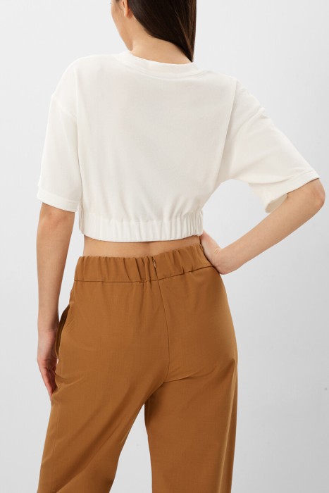 футболка  модель из коллекции cammello от бренда dolce & gabbana вид слева