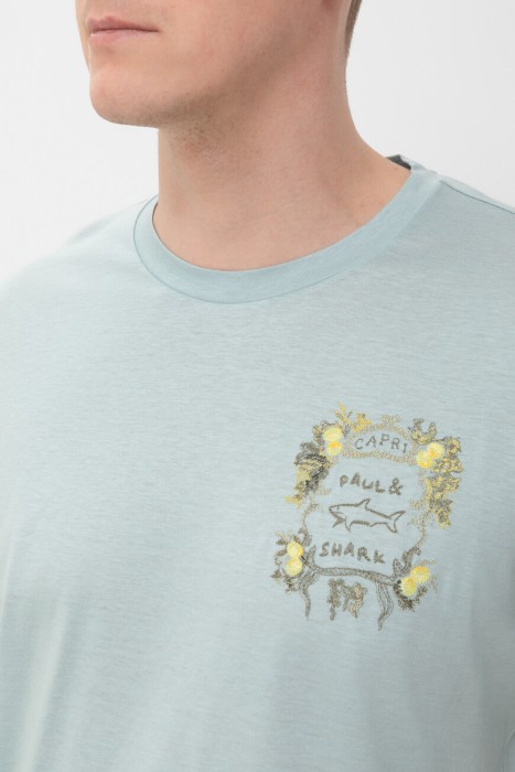 футболка  модель из коллекции riviera hello capri из италии вид сбоку