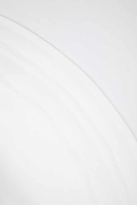 футболка  модель peplum универсального стиля с лицевой стороны