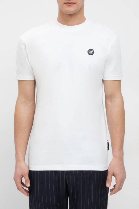 футболка  модель skull&bones SAEC MTK7709 PJY002N 01 фотография