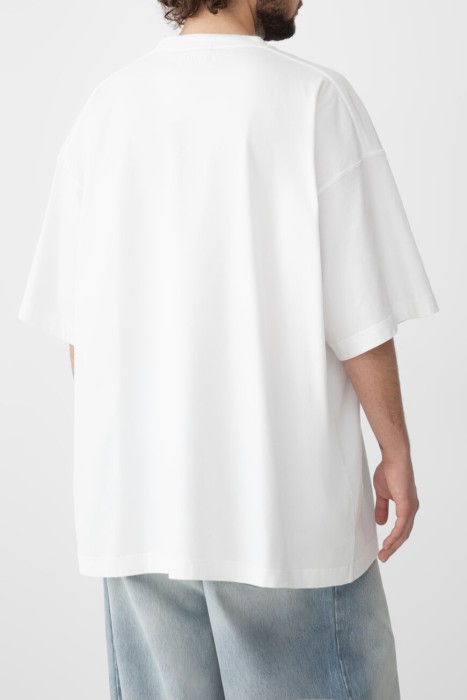 футболка  в коллаборации с south park от бренда vetements вид слева