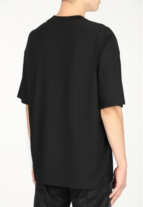 футболка  из америки вид сбоку