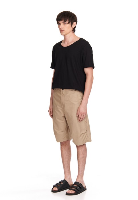 футболка  от бренда giorgio brato вид слева