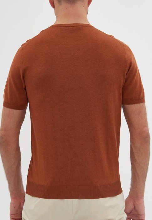 футболка  из италии вид сбоку