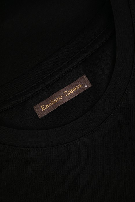 футболка  из хлопка спереди