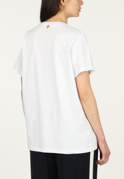 футболка  из италии вид сбоку