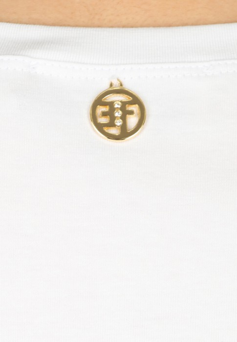 футболка  из проверенных материалов спереди