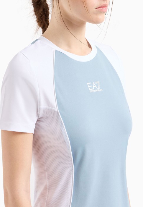 футболка  из проверенных материалов спереди