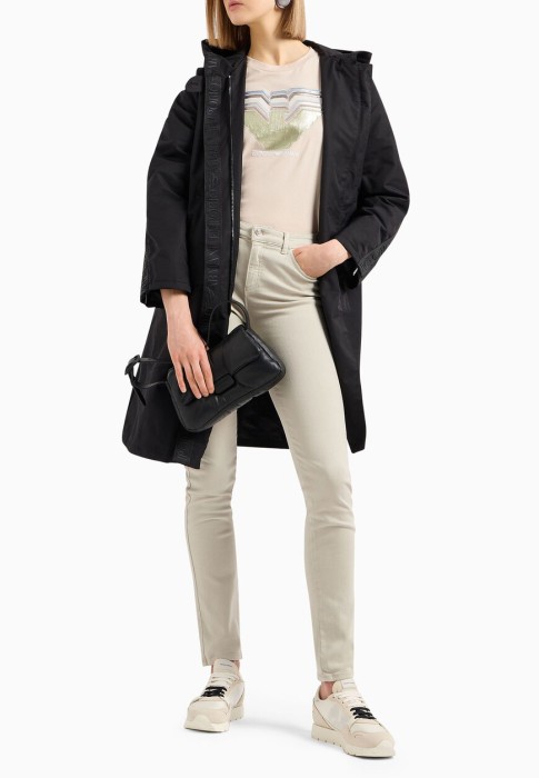 футболка  по цене 34900 руб вид справа